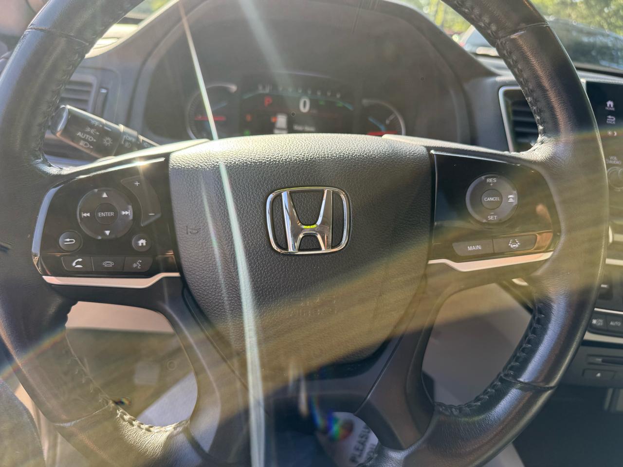 Honda Pilot Touring 8-Passenger 2WD 2019