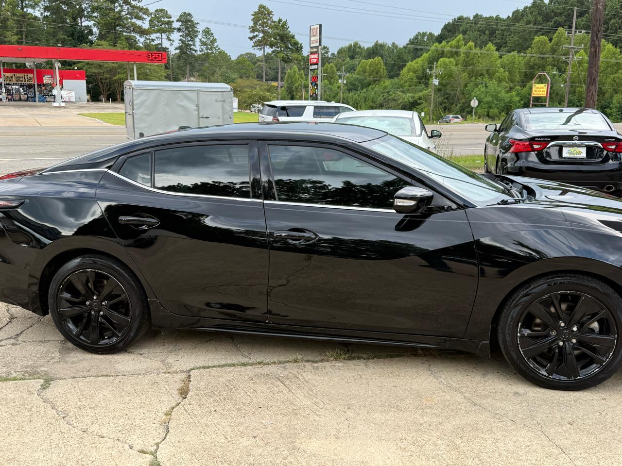 Nissan Maxima SV 3.5L 2019