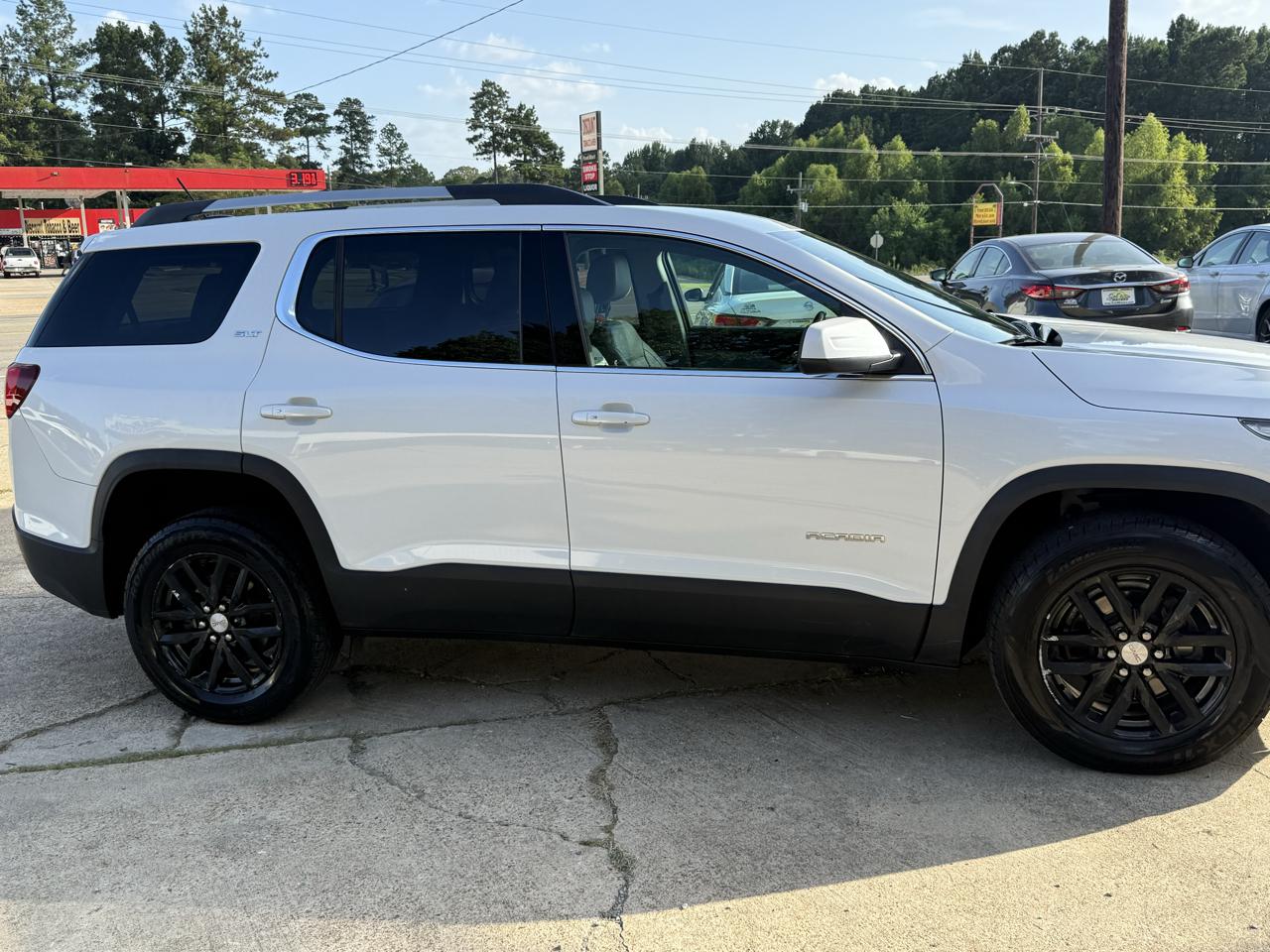 GMC Acadia FWD 4dr SLT w/SLT-1 2019
