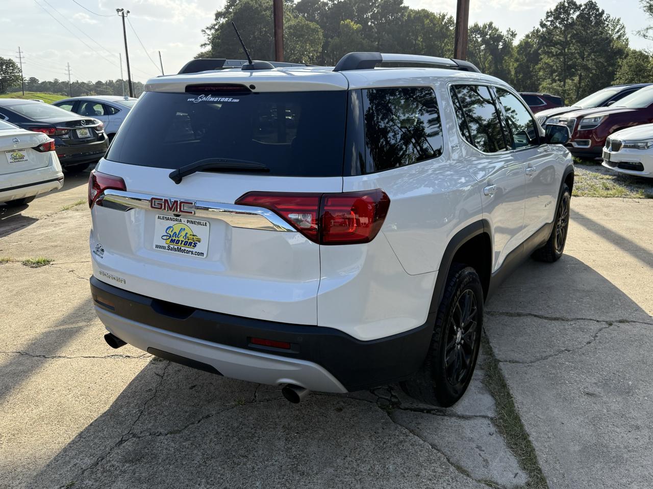 GMC Acadia FWD 4dr SLT w/SLT-1 2019