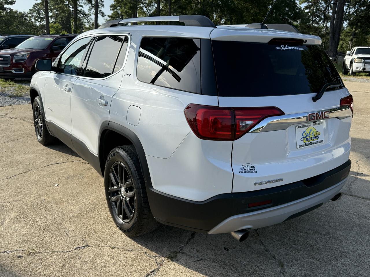 GMC Acadia FWD 4dr SLT w/SLT-1 2019