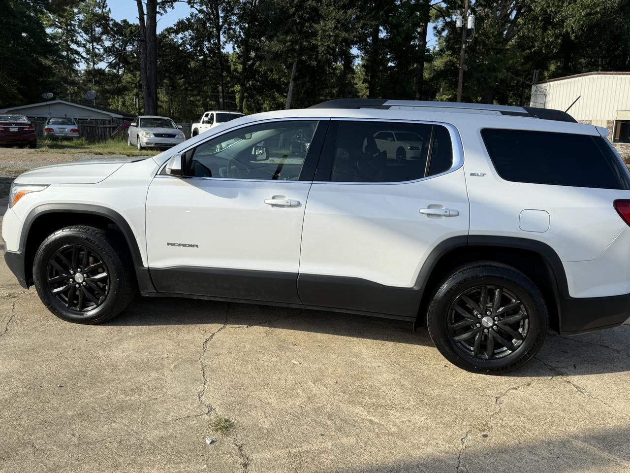 GMC Acadia FWD 4dr SLT w/SLT-1 2019