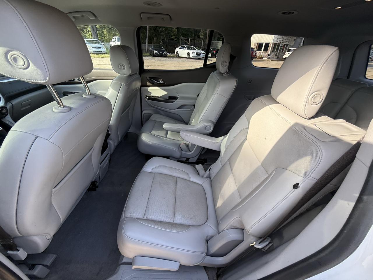 GMC Acadia FWD 4dr SLT w/SLT-1 2019