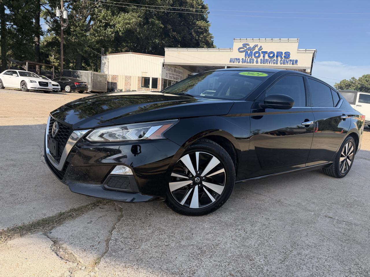 Nissan Altima 2.5 SV Sedan 2021