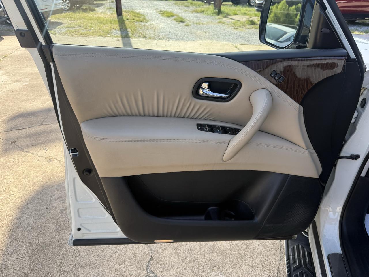 Nissan Armada 4x2 Platinum 2019