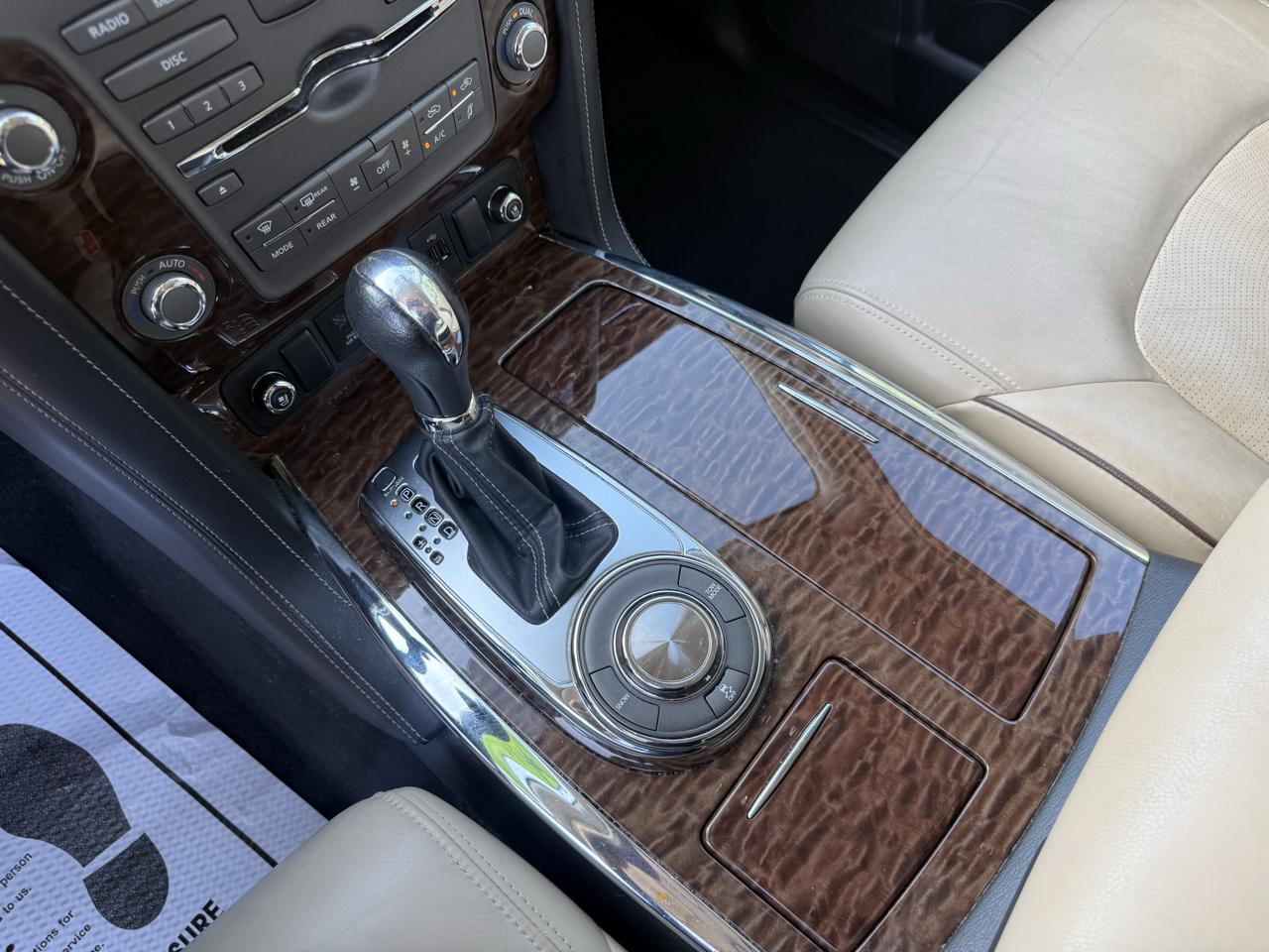 Nissan Armada 4x2 Platinum 2019