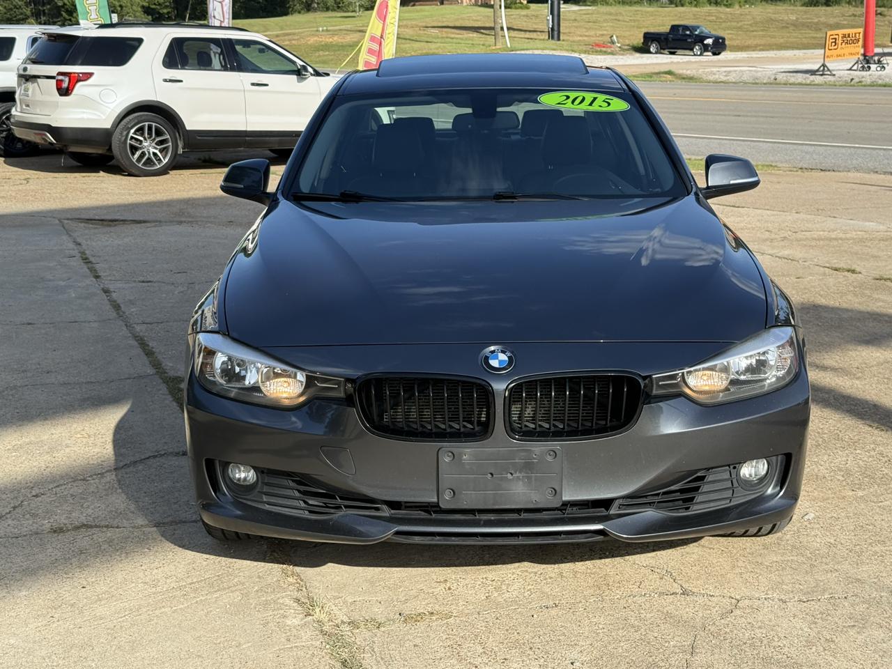 BMW 3 Series 4dr Sdn 328i xDrive AWD SULEV 2015