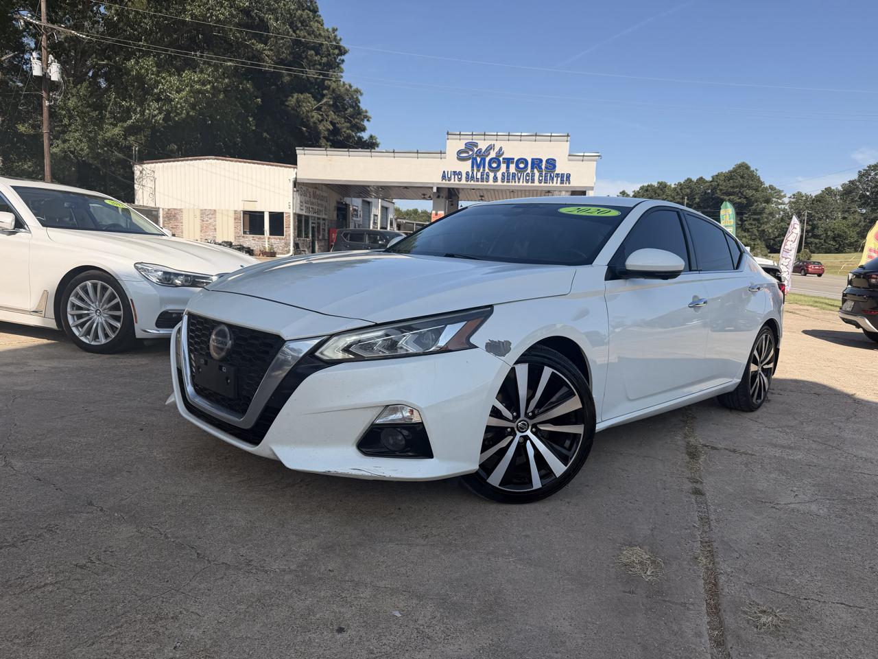 Nissan Altima 2.5 Platinum Sedan 2020