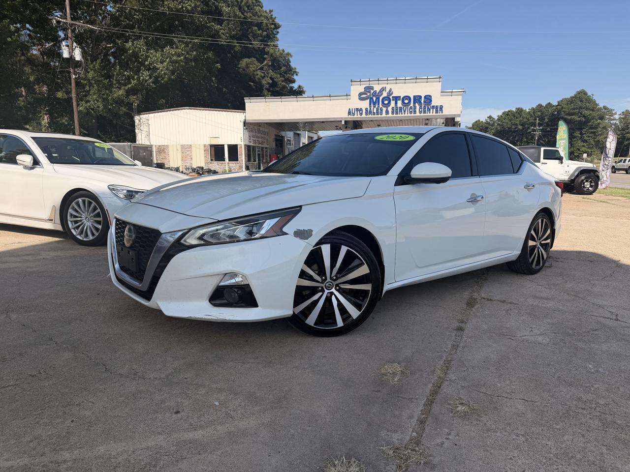 Nissan Altima 2.5 Platinum Sedan 2020