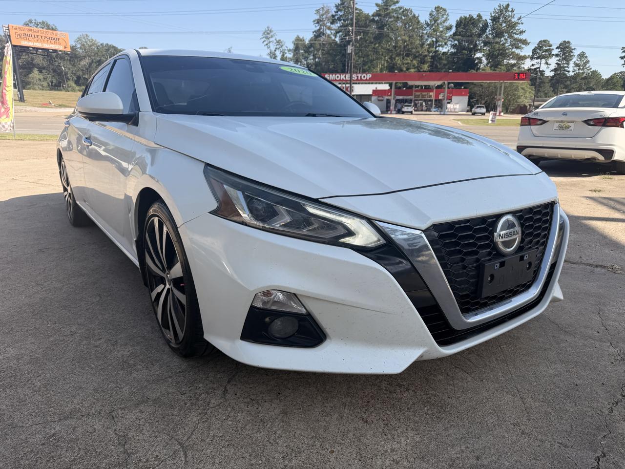 Nissan Altima 2.5 Platinum Sedan 2020