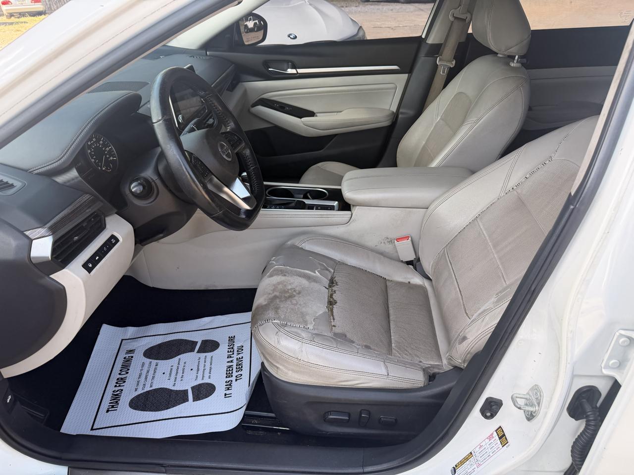 Nissan Altima 2.5 Platinum Sedan 2020