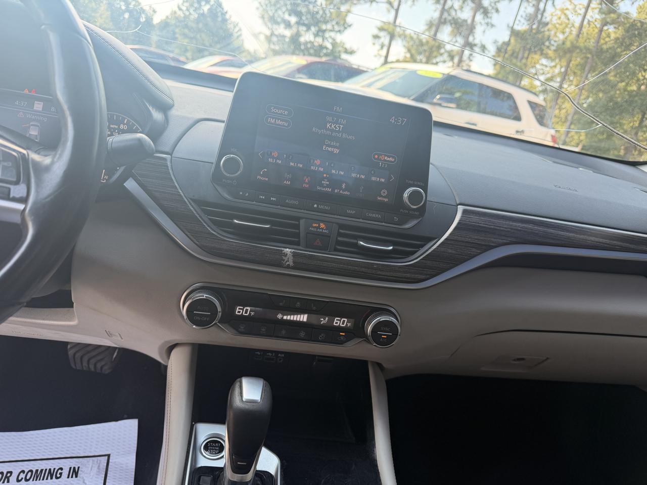 Nissan Altima 2.5 Platinum Sedan 2020