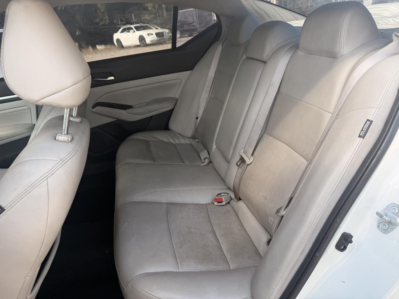 Nissan Altima 2.5 Platinum Sedan 2020