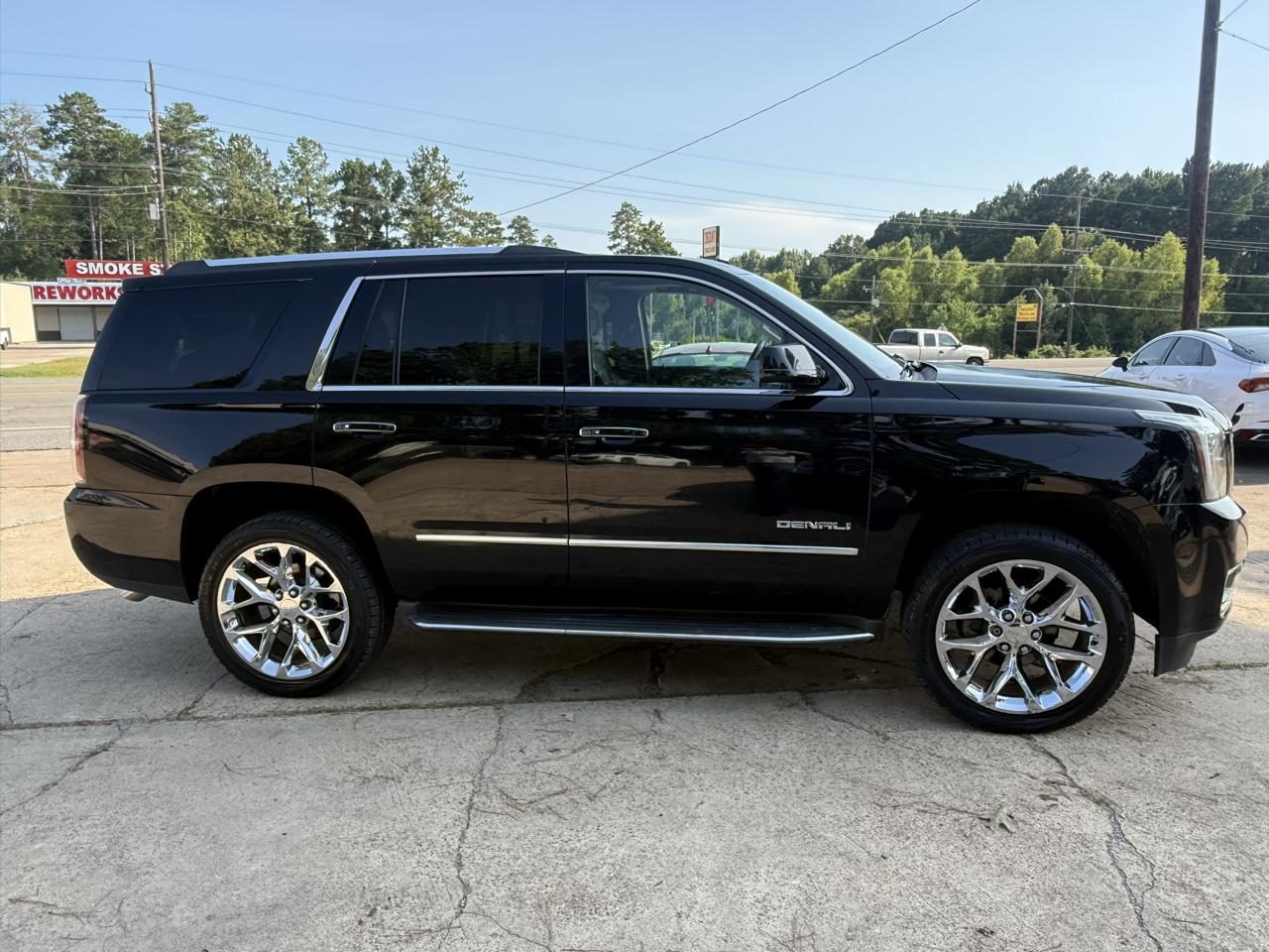GMC Yukon 2WD 4dr Denali 2015
