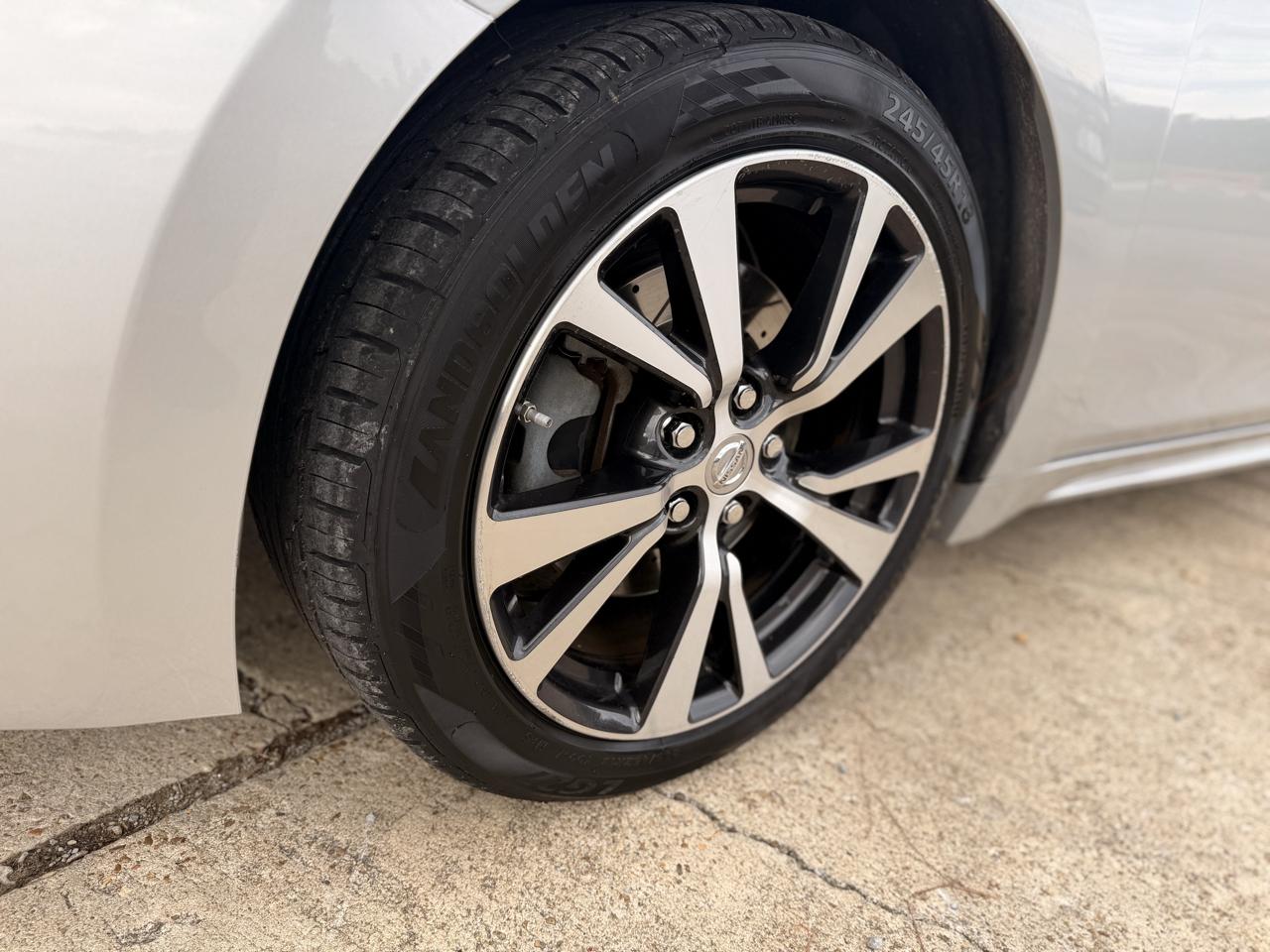 Nissan Maxima 4dr Sdn 3.5 S 2016