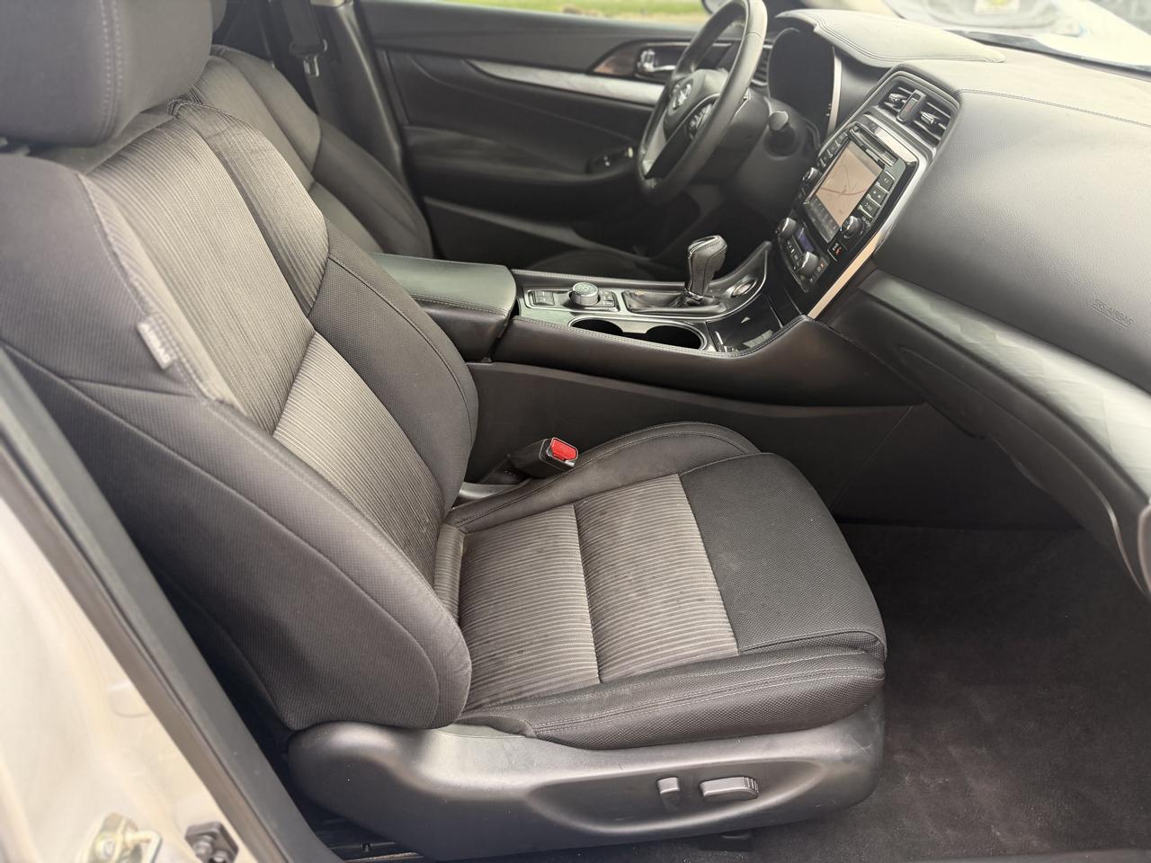 Nissan Maxima 4dr Sdn 3.5 S 2016