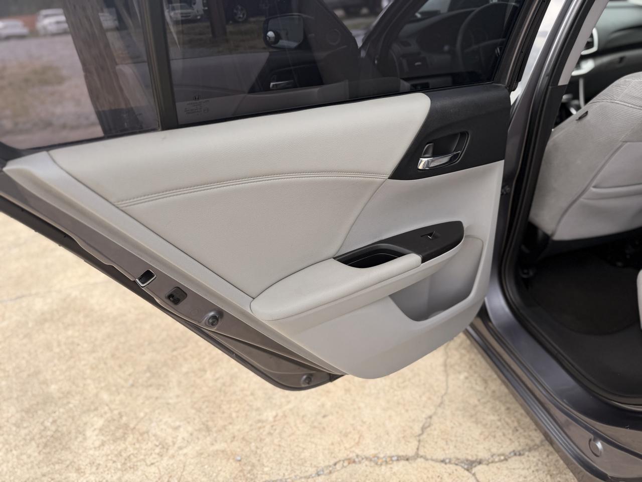 Honda Accord Sedan 4dr I4 CVT EX 2015
