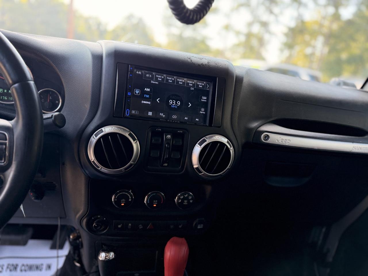 Jeep Wrangler Unlimited 4WD 4dr Rubicon 2016