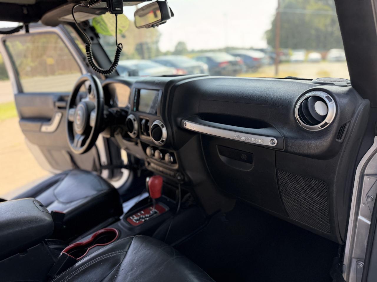 Jeep Wrangler Unlimited 4WD 4dr Rubicon 2016