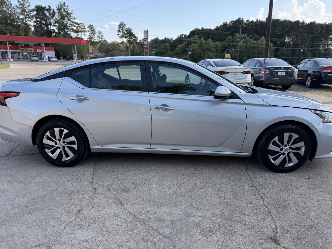 Nissan Altima 2.5 S Sedan 2021