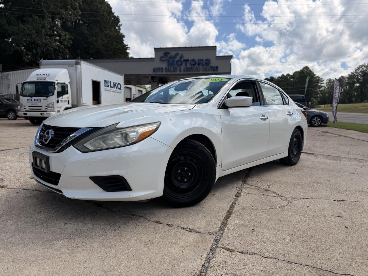 Nissan Altima 4dr Sdn I4 2.5 S 2016
