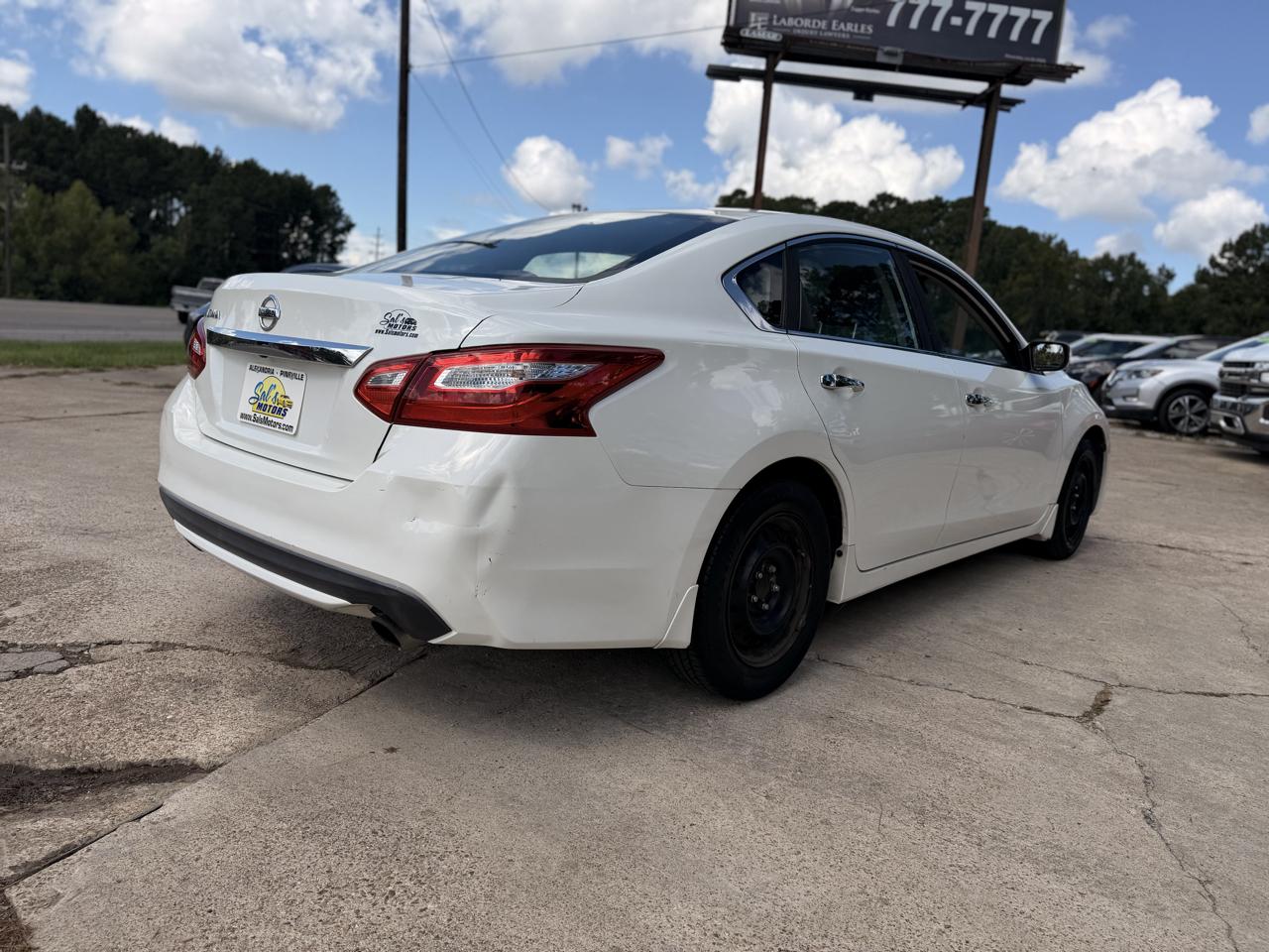 Nissan Altima 4dr Sdn I4 2.5 S 2016