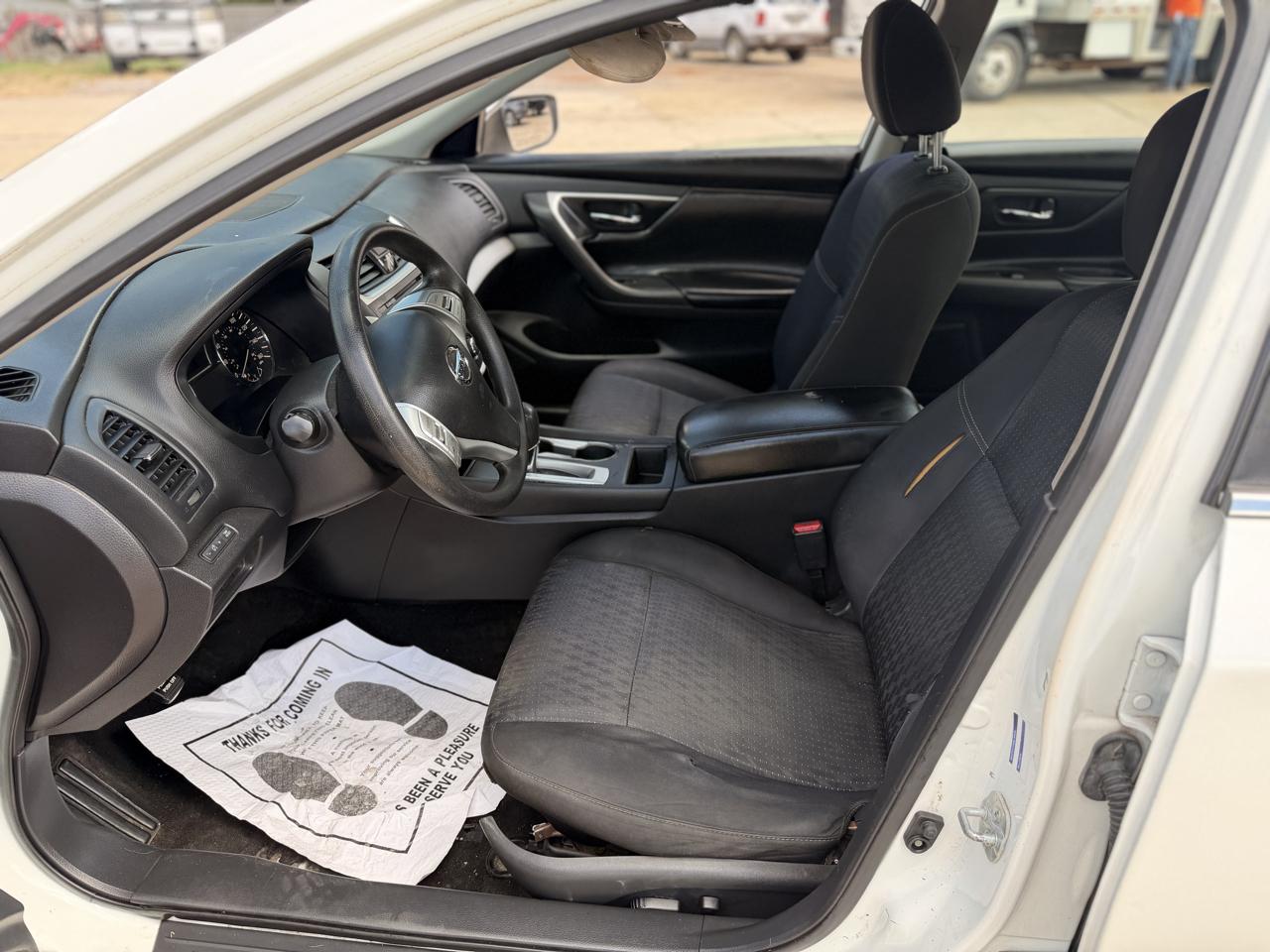Nissan Altima 4dr Sdn I4 2.5 S 2016