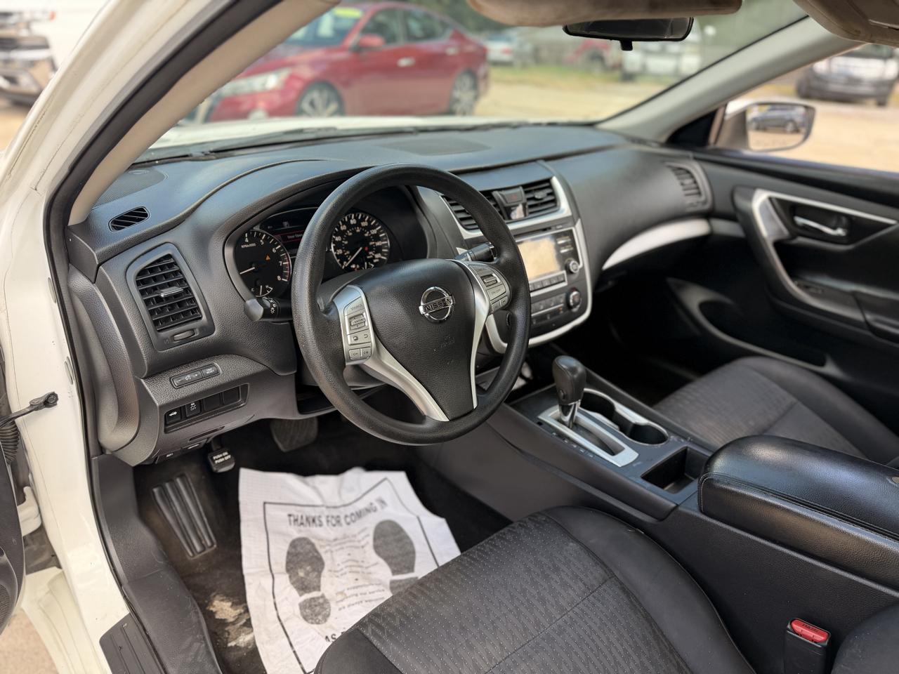 Nissan Altima 4dr Sdn I4 2.5 S 2016