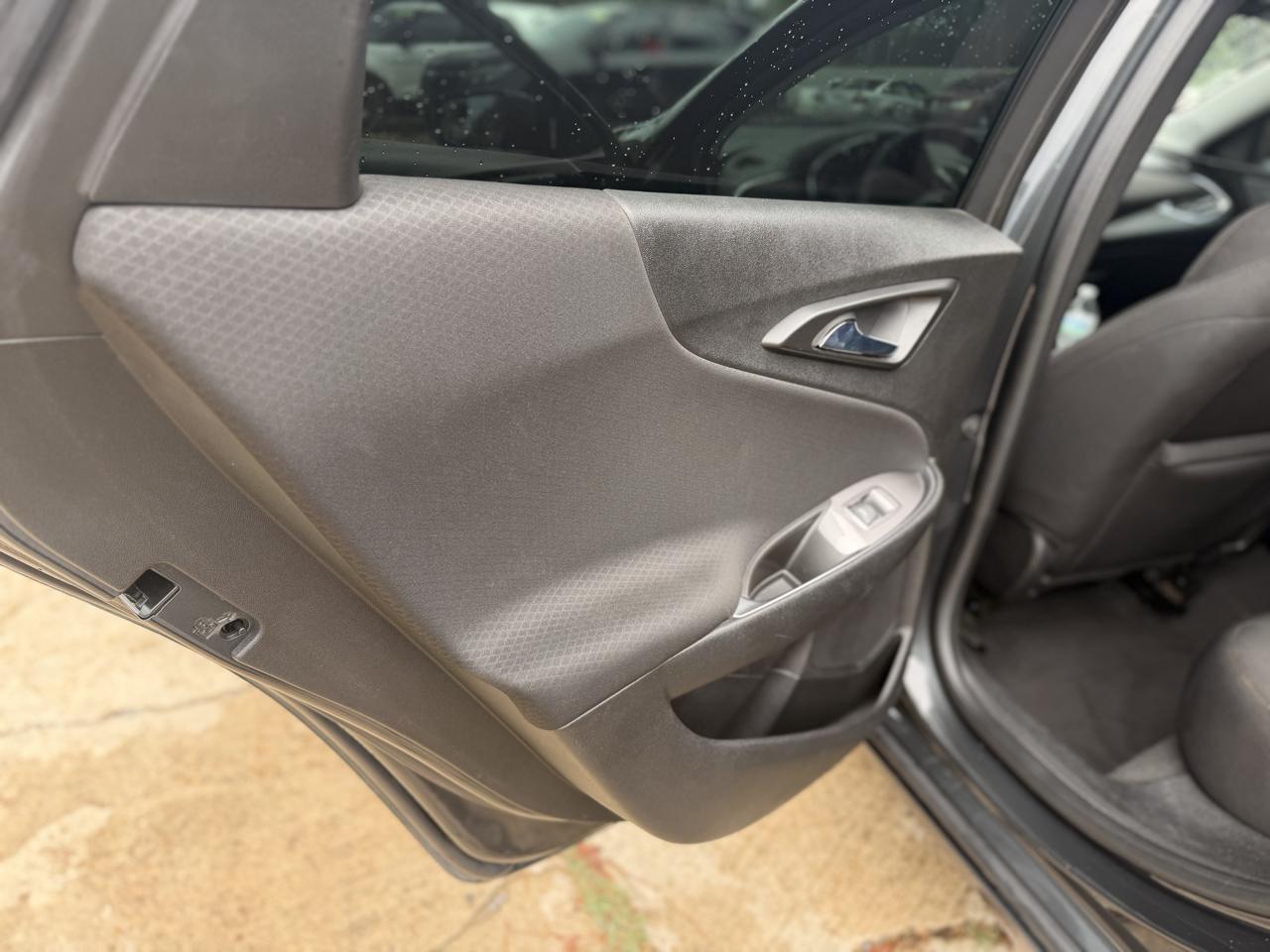 Chevrolet Malibu 4dr Sdn LT w/1LT 2018