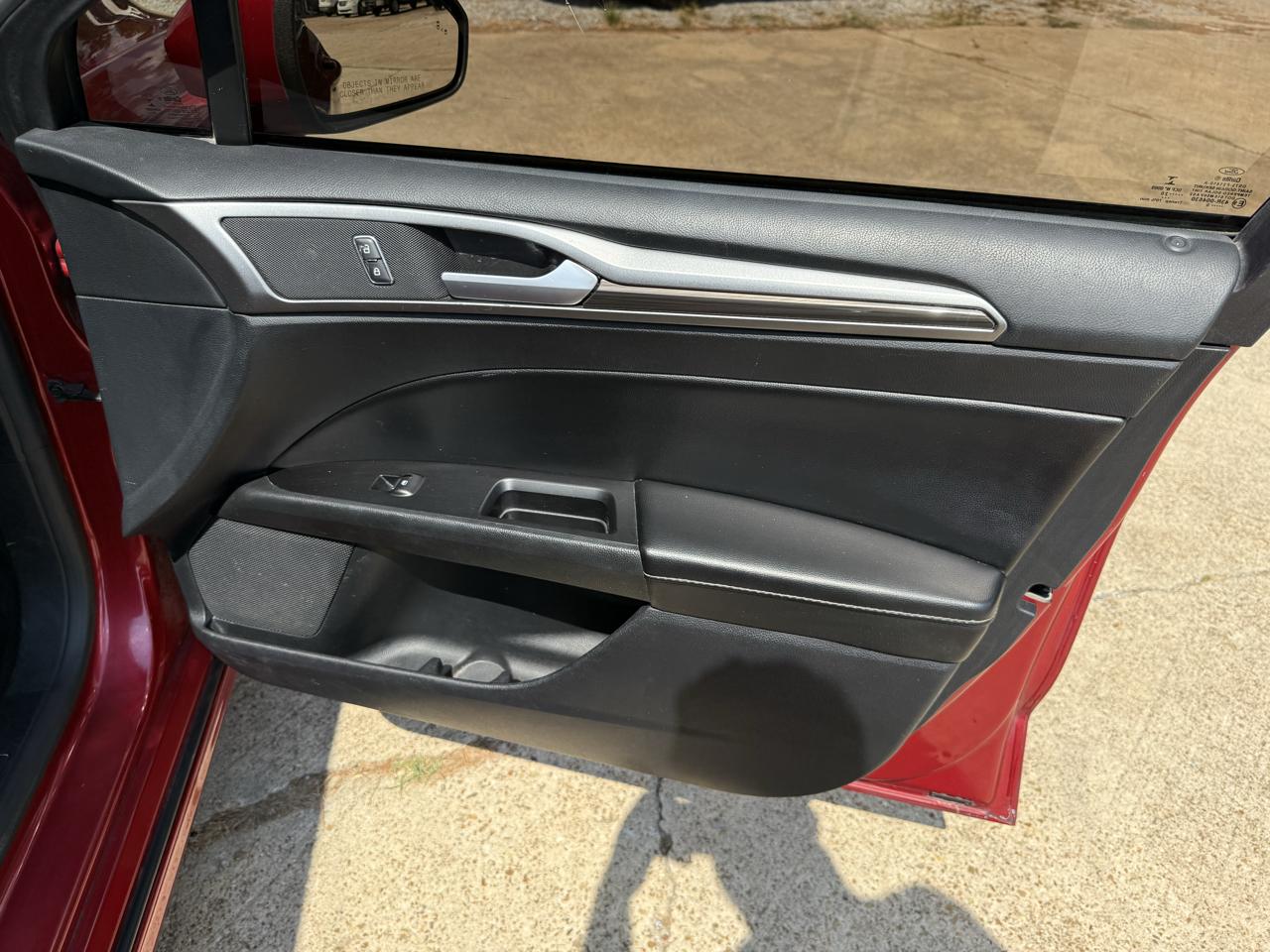 Ford Fusion SEL FWD 2020