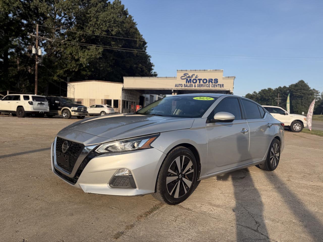 Nissan Altima 2.5 SV Sedan 2021