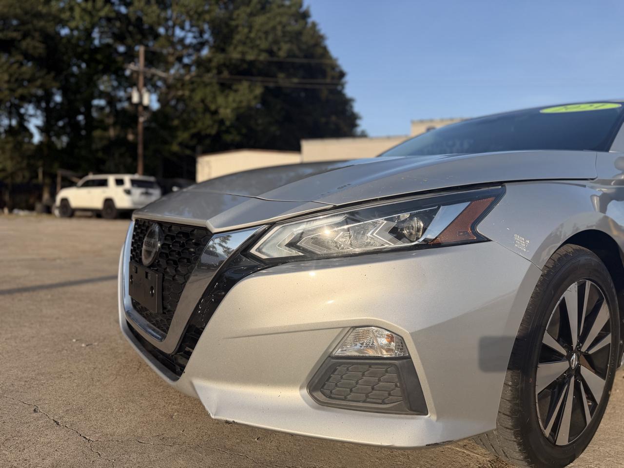 Nissan Altima 2.5 SV Sedan 2021