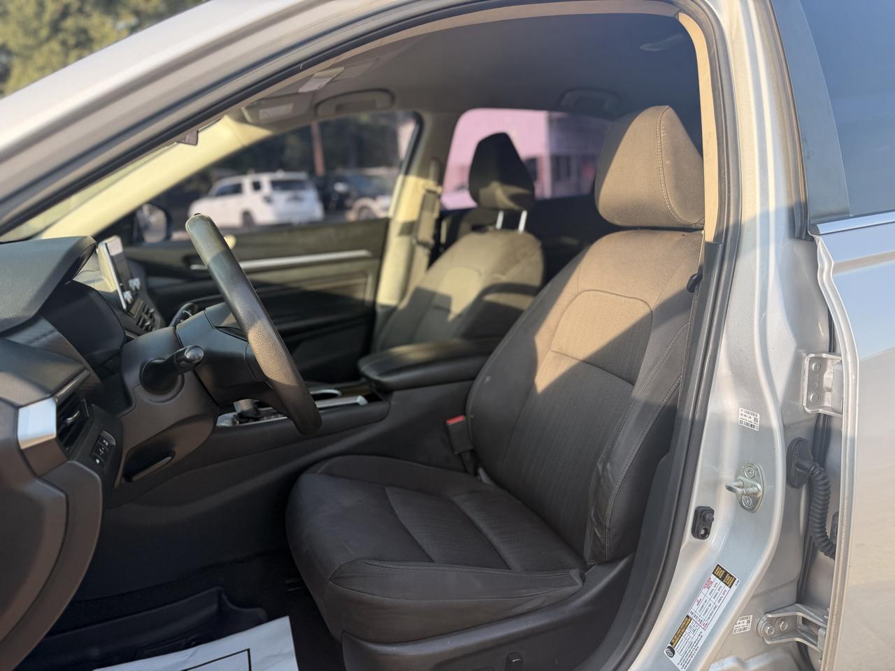 Nissan Altima 2.5 SV Sedan 2021