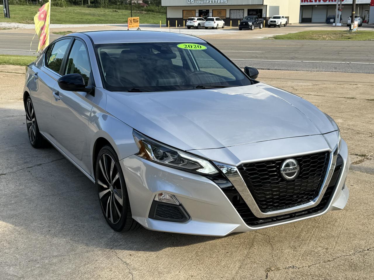 Nissan Altima 2.5 SR Sedan 2020