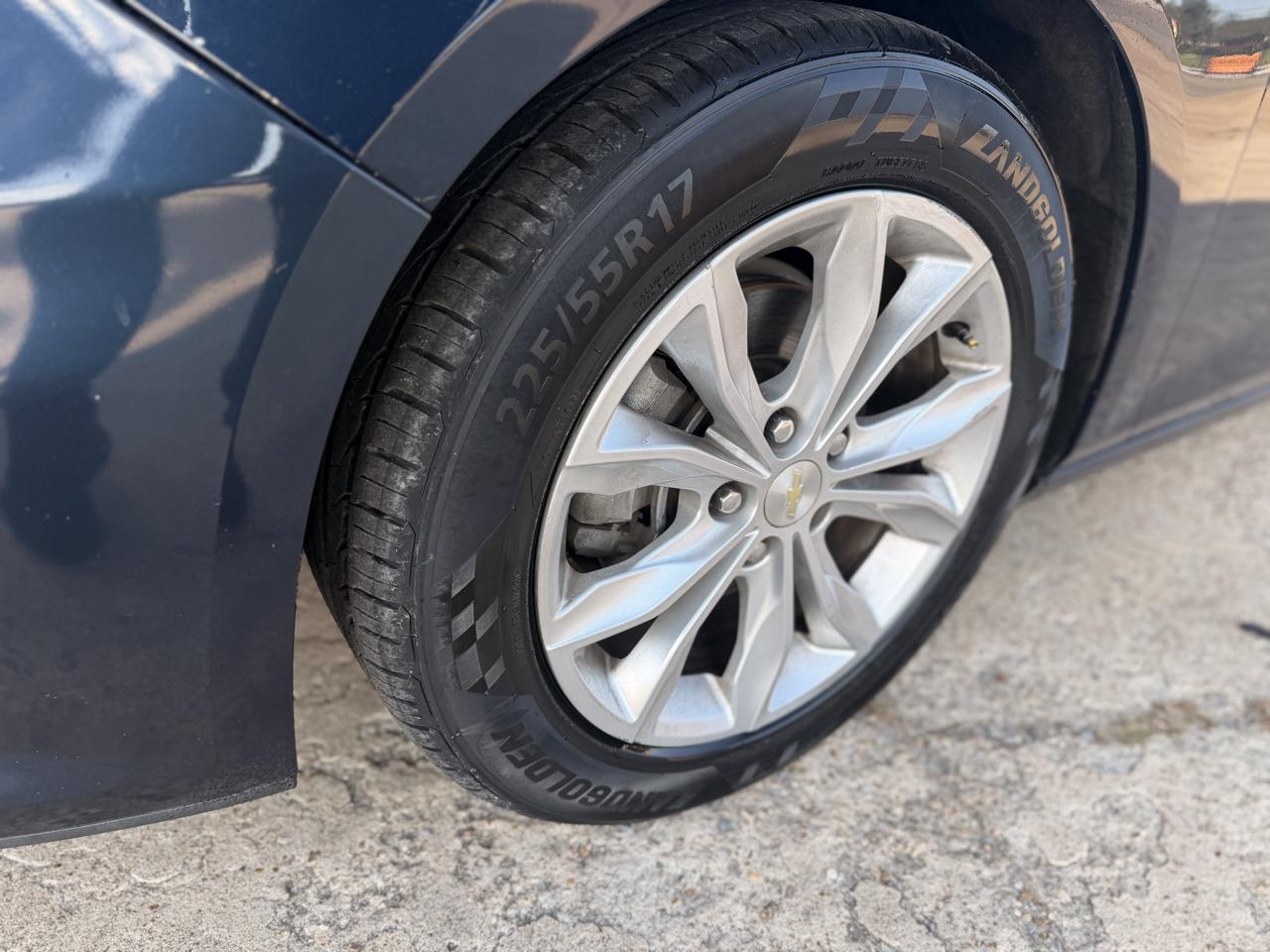 Chevrolet Malibu 4dr Sdn LT 2020