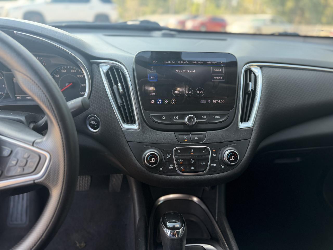Chevrolet Malibu 4dr Sdn LT 2020