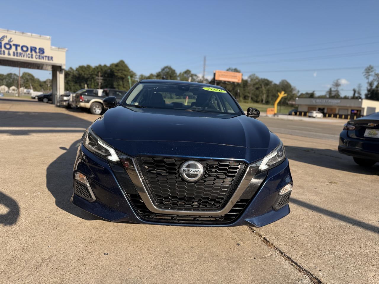Nissan Altima 2.5 SR Sedan 2020