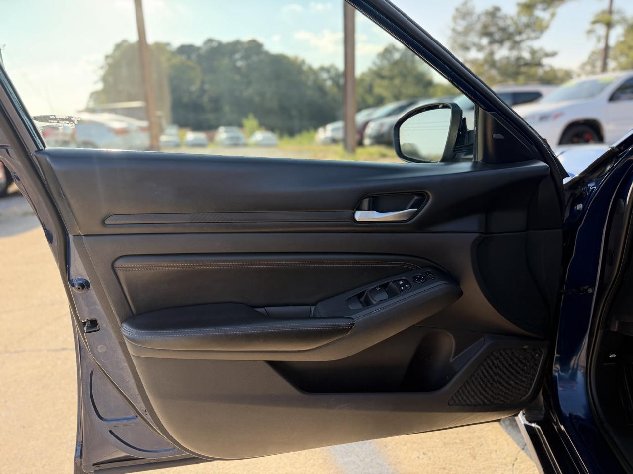 Nissan Altima 2.5 SR Sedan 2020
