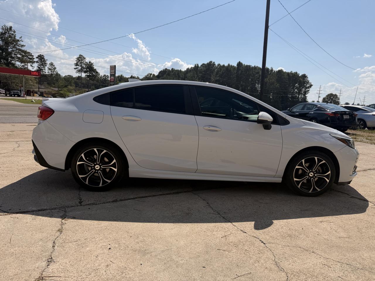Chevrolet Cruze 4dr Sdn LT 2019