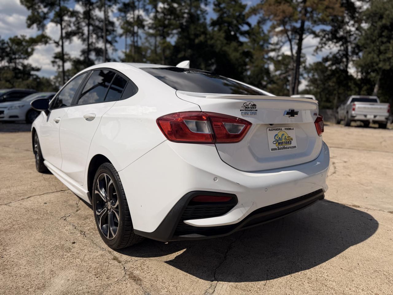 Chevrolet Cruze 4dr Sdn LT 2019