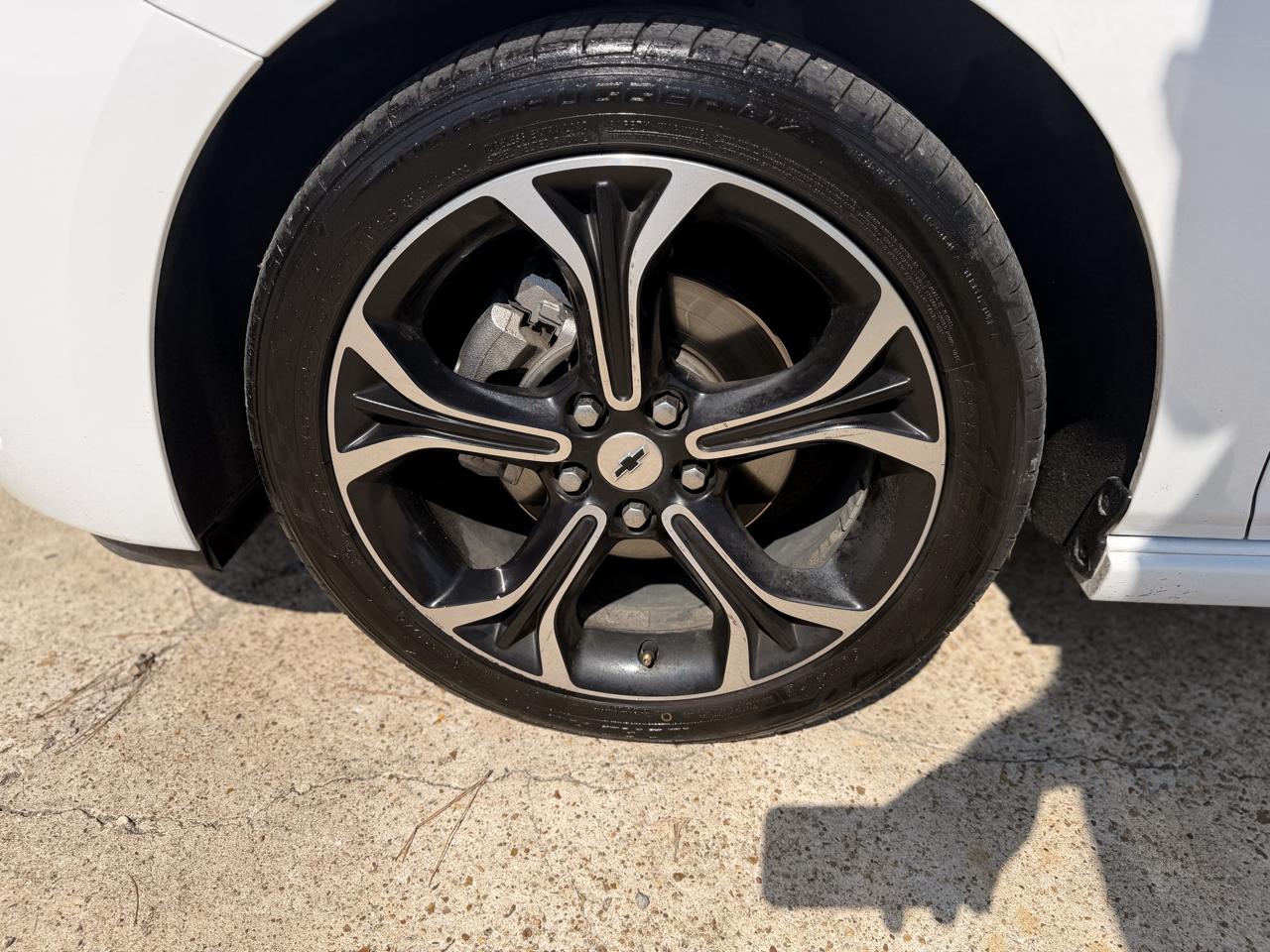 Chevrolet Cruze 4dr Sdn LT 2019