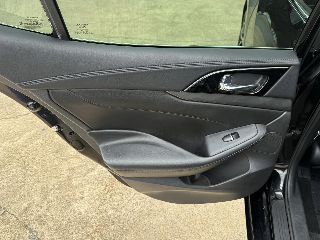 Nissan Maxima S 3.5L 2020