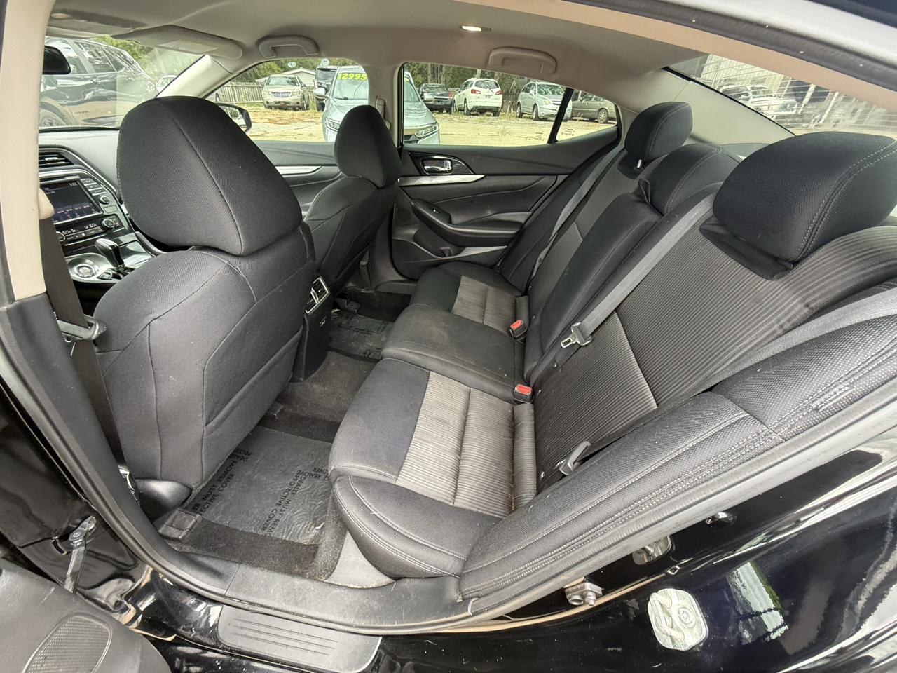 Nissan Maxima S 3.5L 2020