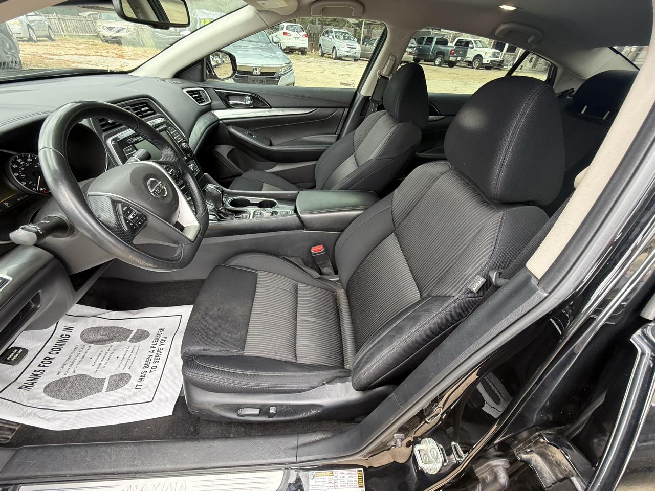 Nissan Maxima S 3.5L 2020