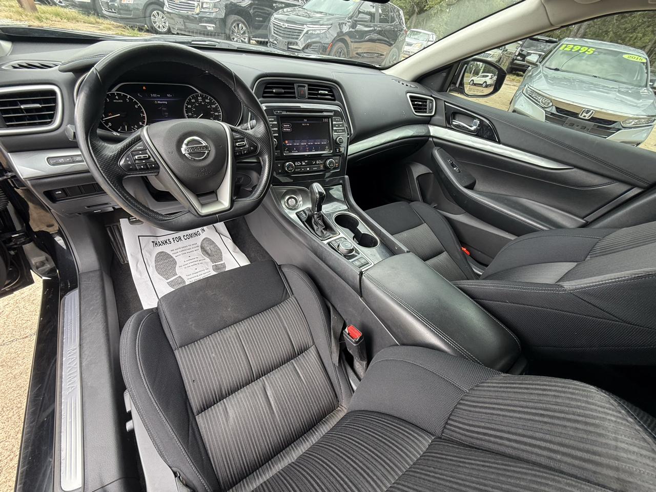 Nissan Maxima S 3.5L 2020