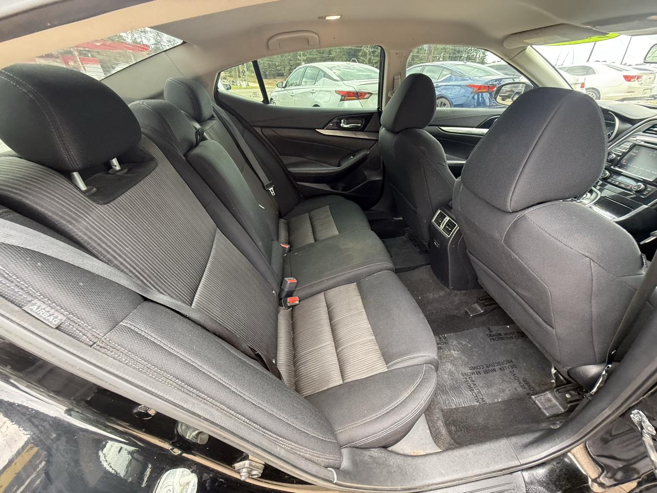 Nissan Maxima S 3.5L 2020