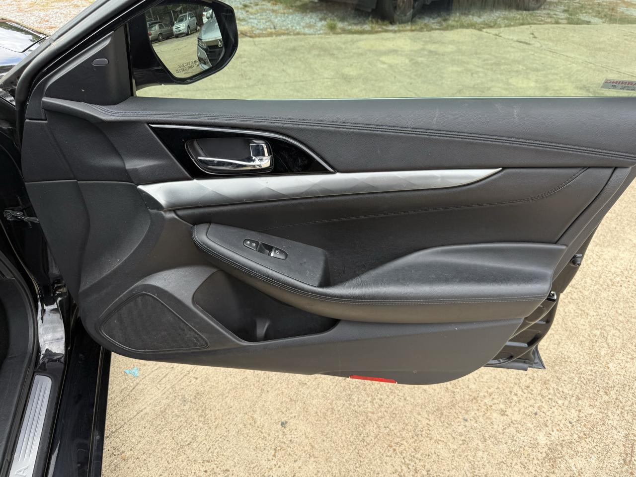 Nissan Maxima S 3.5L 2020