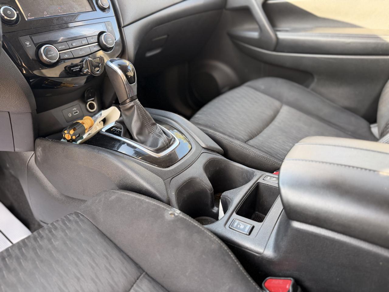 Nissan Rogue FWD SV 2019