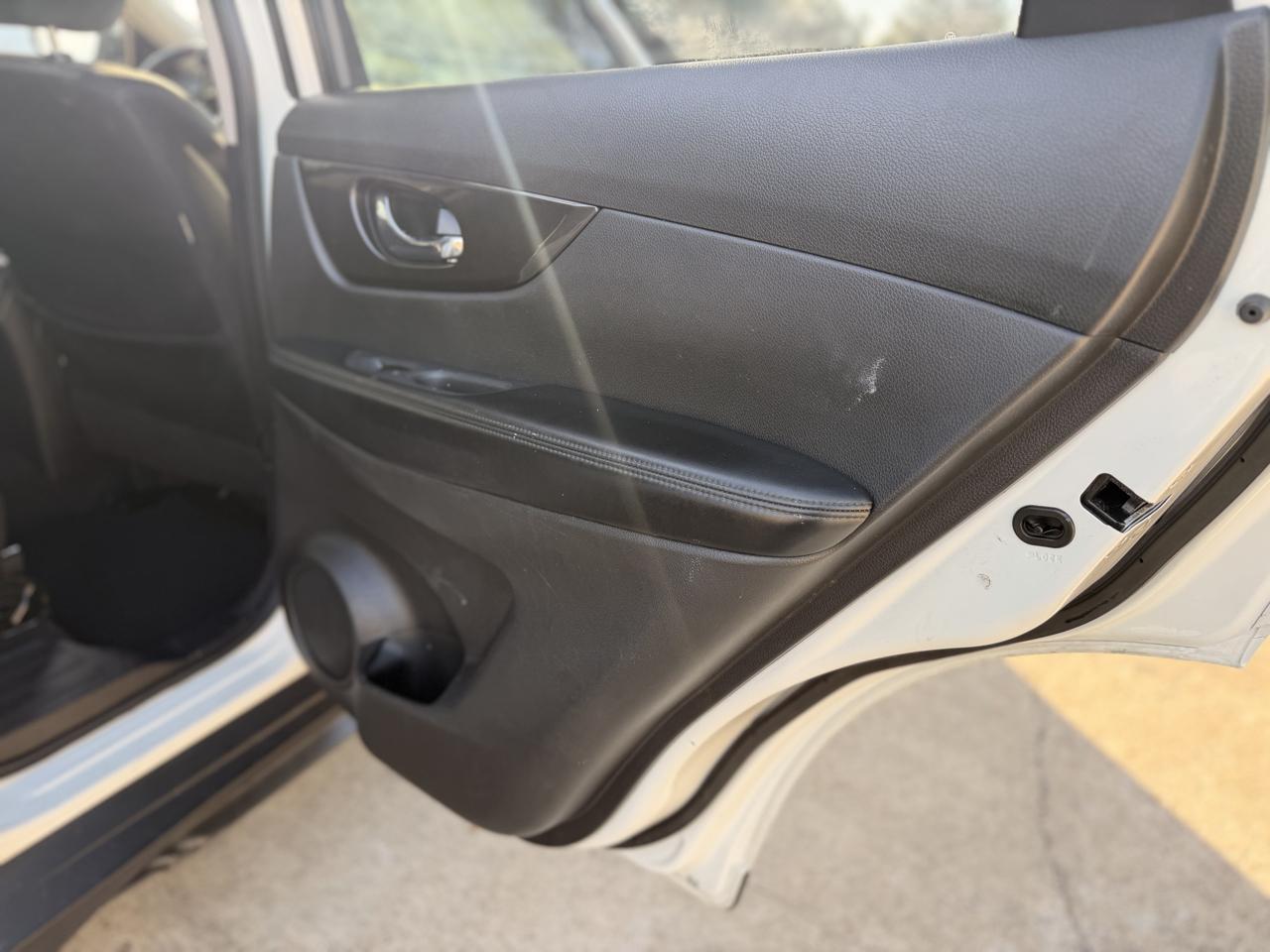 Nissan Rogue FWD SV 2019