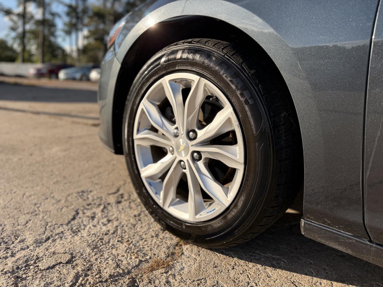 Chevrolet Malibu 4dr Sdn LT 2020